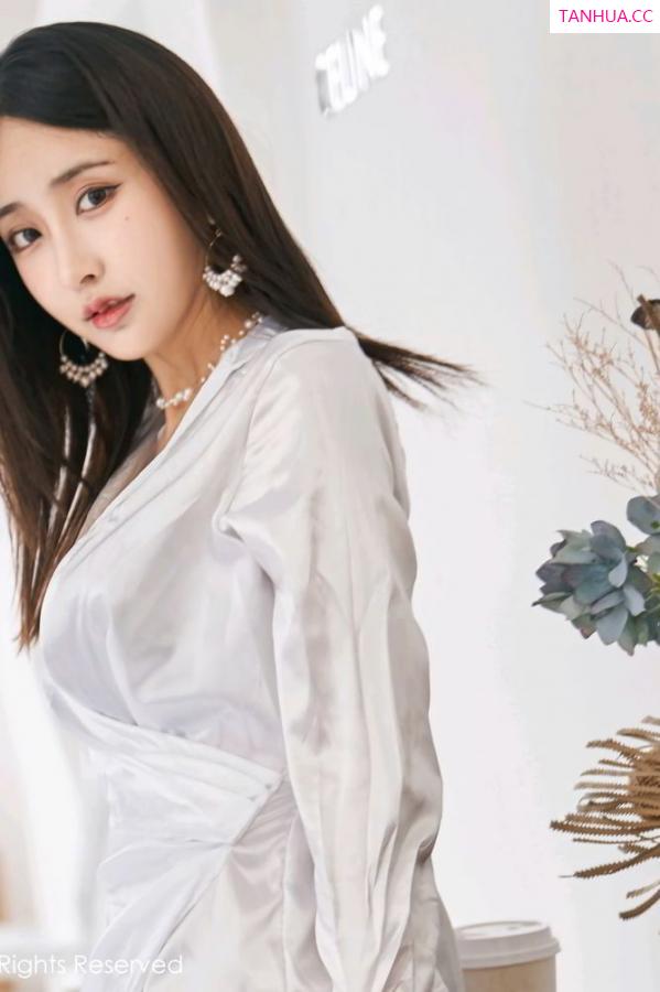 林子欣  [XiuRen]高清写真图 2020.06.29 No.2273 林子欣Freya第6张图片